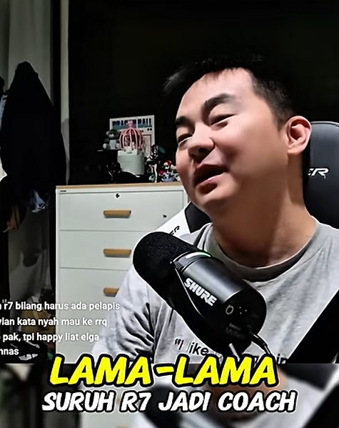 Pak AP Tanggapi Ocehan R7 Yang Terkesan Menyalahkan Roster RRQ Secara Terus Menerus! "Lama-lama Suruh R7 Aja Yang Jadi Coach Kali Ya?"