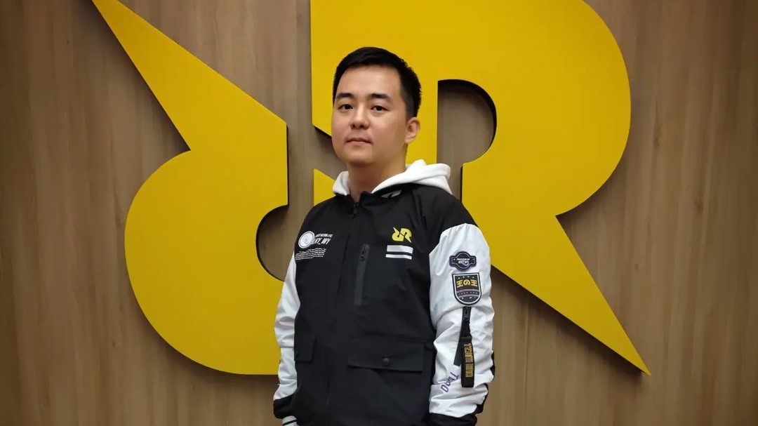 PASKA GAGAL TOTAL KE PLAYOFFS: Xin Tuntut RRQ Rekrut Pemain Bintang, Pak AP Beri Jawaban Realistis "Bintang yang Mana? Emang Mau Dilepas?"